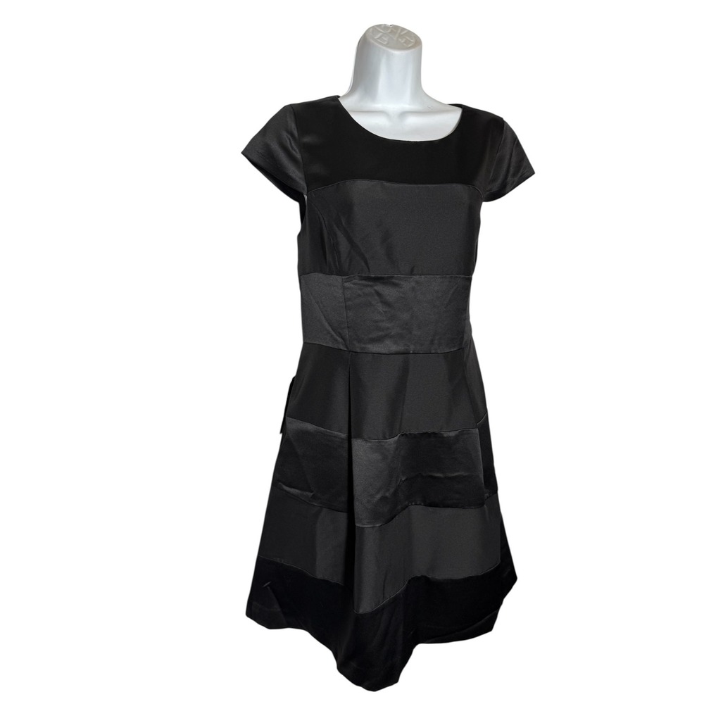 NWT THE Limited Size 6 Black Dress Fit and Flare Cap‎ Sleeve Party Dress 🖤🖤🖤